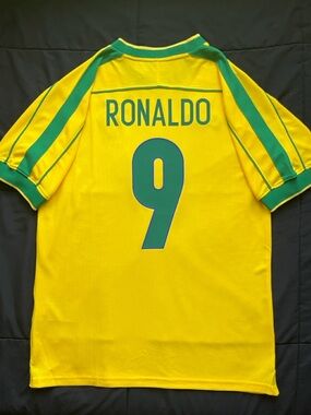Ronaldo #9 Brazil 1998 Retro Soccer Jersey Yellow Home